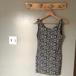 Black & White Cheetah Leopard Print Sleeveless Bodycon Mini Dress